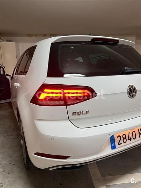 Usado VW Golf VII Edition 110 CV (80 kW) 2018 Blanco Berlina