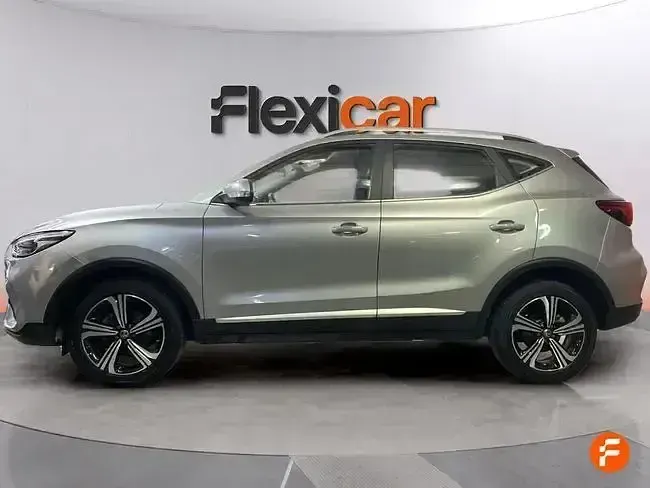 Usado MG ZS Comfort 106 CV (77 kW) 2023 Gris SUV