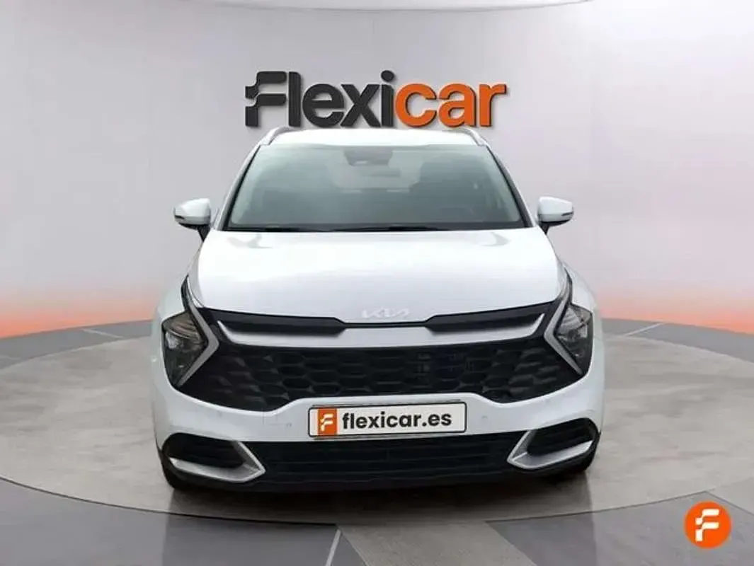 Usado Kia Sportage 136 CV (100 kW) 2023 Blanco SUV