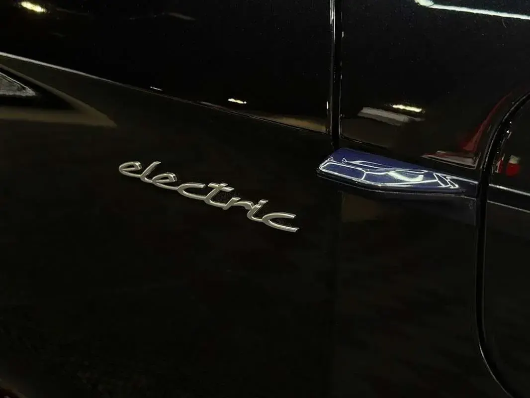 Usado Porsche Taycan 4S 419 kW (571 CV) 2022 Negro Berlina