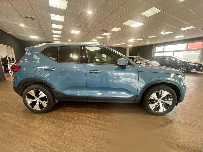 Usado Volvo XC40 Core 129 CV (94 kW) 2022 Azul SUV
