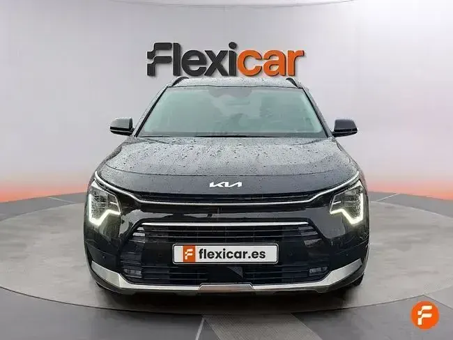 Usado Kia Niro 141 CV (103 kW) 2024 Negro SUV
