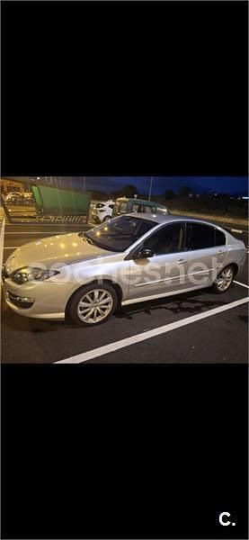 Gris / plata Usado 2012 Renault Laguna GrandTour GT Familiar | 6000 € (Precio justo) - Imagen 1/4