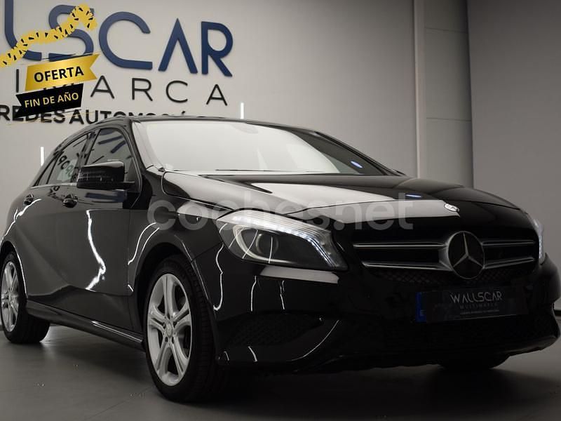 Negro Usado 2013 Mercedes A180 Style Berlina | 13.900 € (Un poco caro) - Imagen 1/4