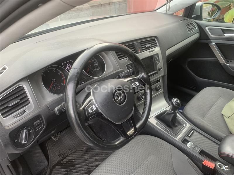 Usado VW Golf VII Edition 110 CV (80 kW) 2016 Gris / plata Familiar