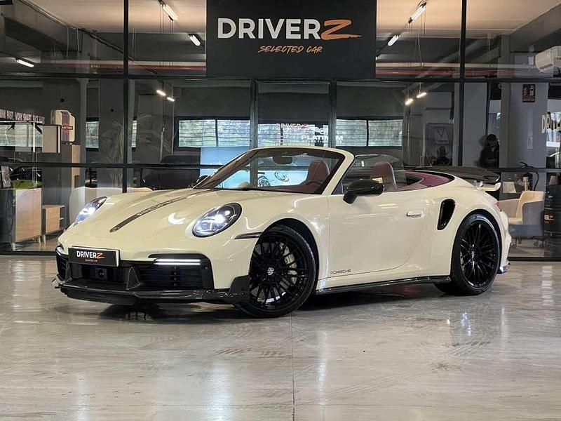 Usado Porsche 992 581 CV (427 kW) 2021 Negro Descapotable