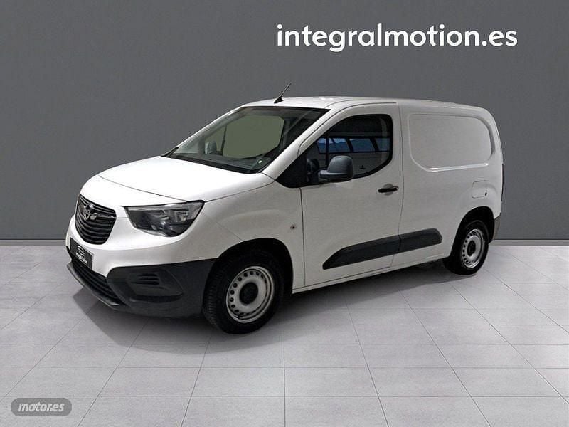 Usado Opel Combo 75 CV (55 kW) 2020 Blanco Monovolumen