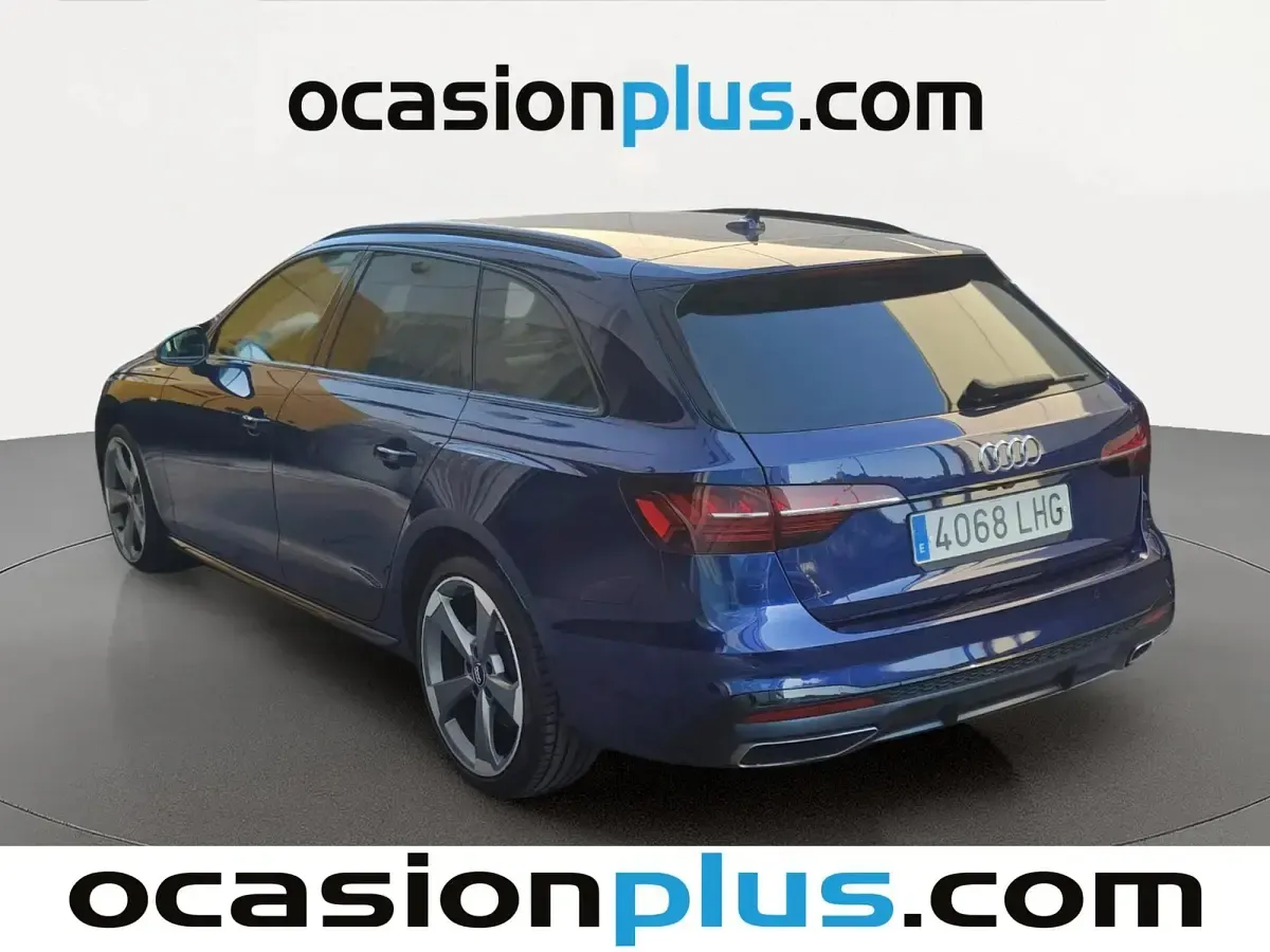 Usado Audi A4 163 CV (119 kW) 2020 Azul Familiar
