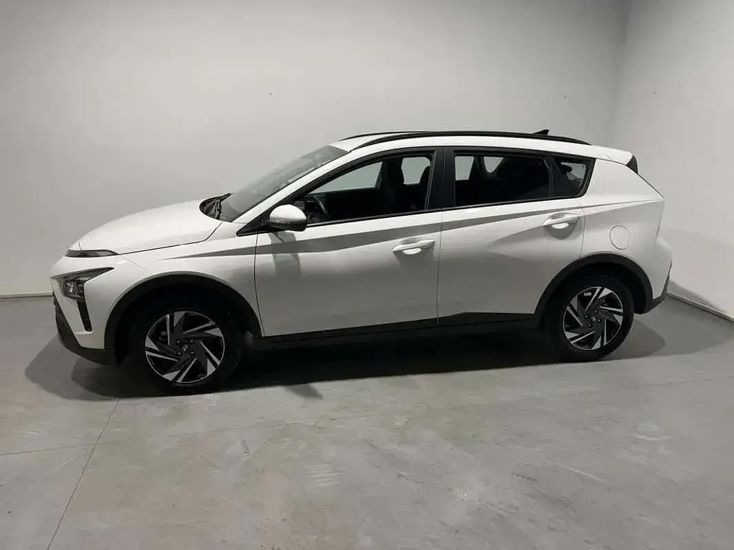 Usado Hyundai Bayon 84 CV (61 kW) 2024 Blanco SUV