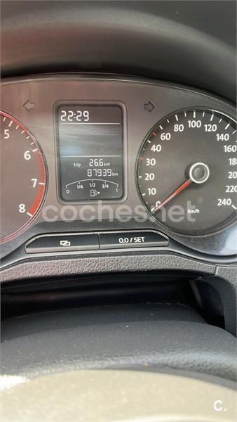 Negro Usado 2013 VW Polo R-line Berlina | 7450 € (Super precio) - Imagen 1/2