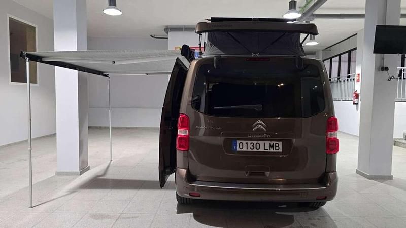 Usado Citroën Spacetourer Rip Curl 150 CV (110 kW) 2020 Marrón Monovolumen