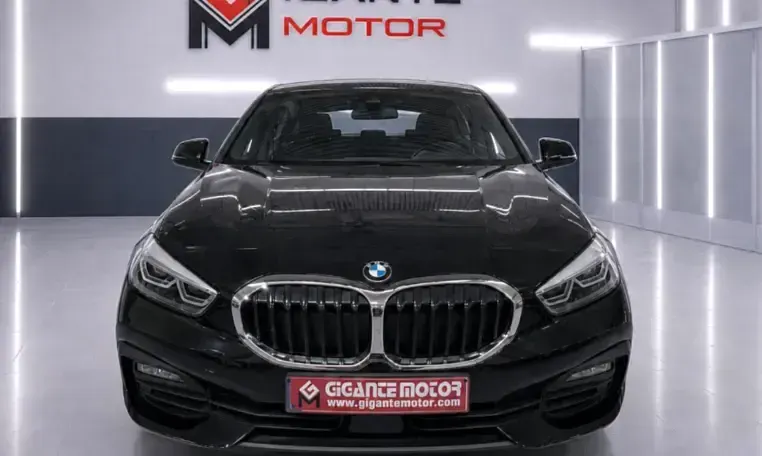 Usado BMW 116 116 CV (85 kW) 2020 Gris urano Utilitario