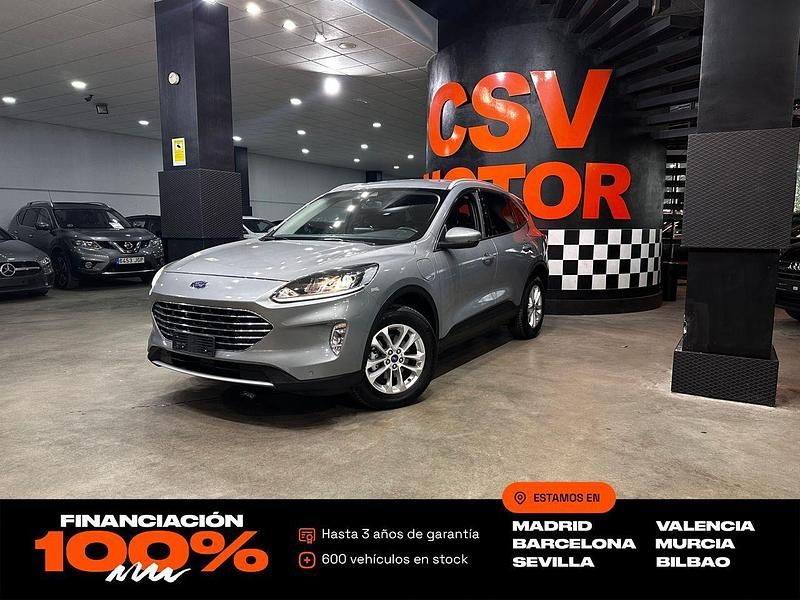 Usado Ford Kuga Titanium 227 CV (166 kW) 2022 Gris SUV
