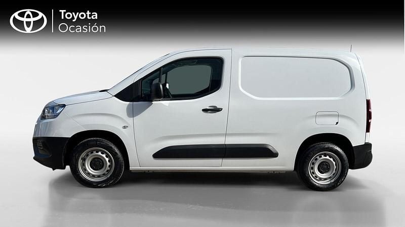 Usado Toyota Proace City City 102 CV (75 kW) 2024 Blanco Monovolumen