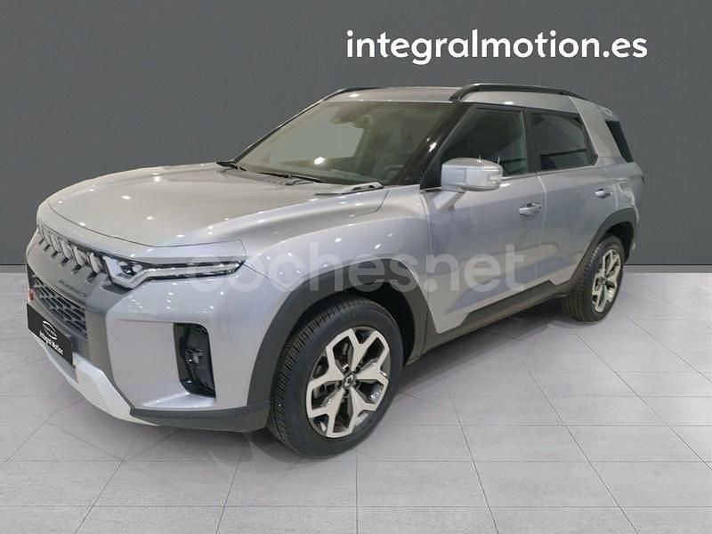 Negro Usado 2024 Ssangyong (KGM) Torres SUV | 25.900 € - Imagen 1/4