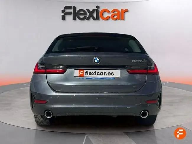 Occasion BMW 320e 190 ch (139 kW) 2021 Gris Break