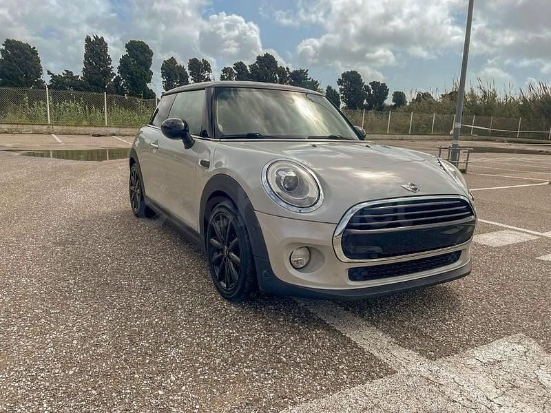 Usado Mini Cooper D 116 CV (85 kW) 2017 Blanco Utilitario
