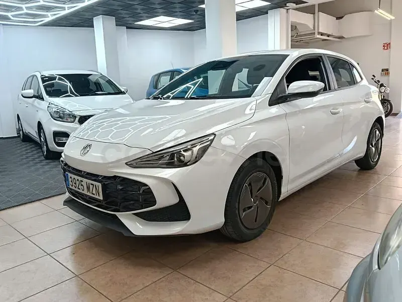 Usado MG MG3 Comfort 116 CV (85 kW) 2025 Blanco Utilitario