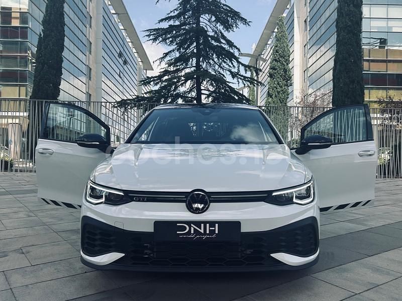 Usado VW Golf VIII GTI Clubsport 301 CV (221 kW) 2023 Blanco Berlina