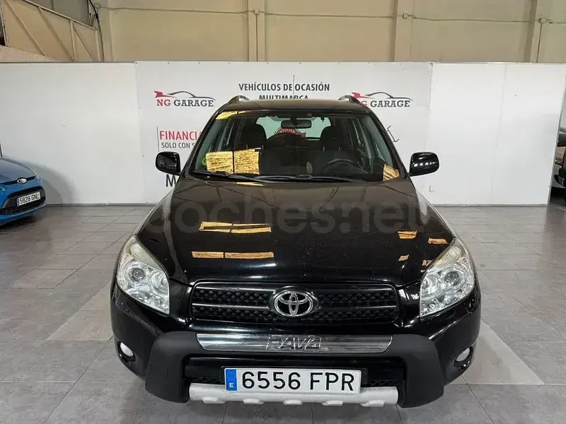 Usado Toyota RAV4 Sol 136 CV (100 kW) 2007 Negro SUV