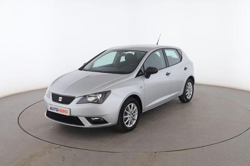 Gris Usado 2013 Seat Ibiza Reference Utilitario | 9699 € (Precio justo) - Imagen 1/3