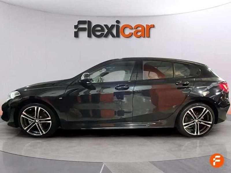 Usado BMW 118 136 CV (100 kW) 2023 Negro Utilitario