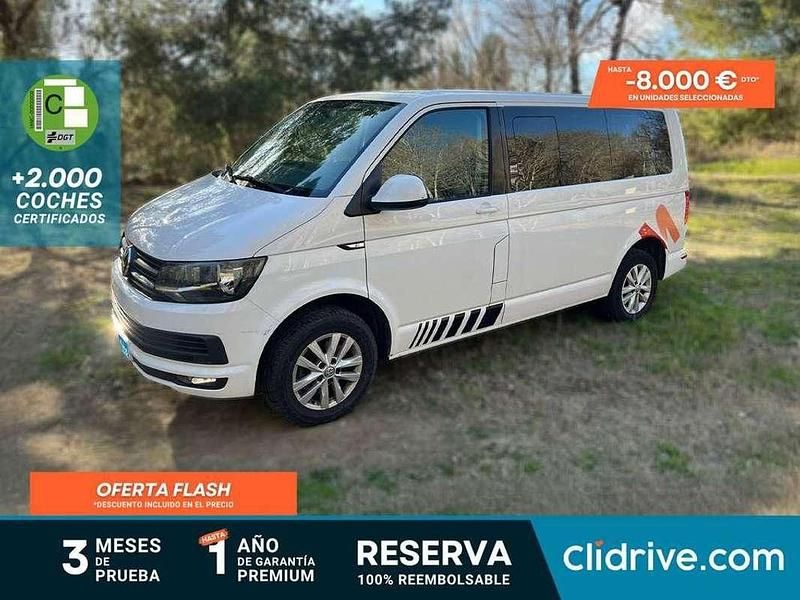 Blanco Usado 2017 VW Caravelle Trendline Monovolumen | 17.690 € - Imagen 1/3