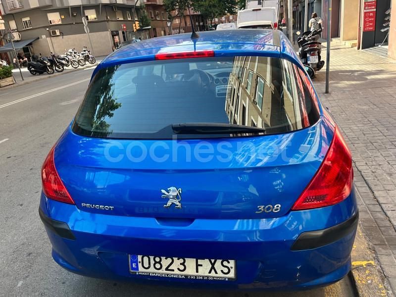 Usado Peugeot 308 Premium 136 CV (100 kW) 2007 Azul Berlina