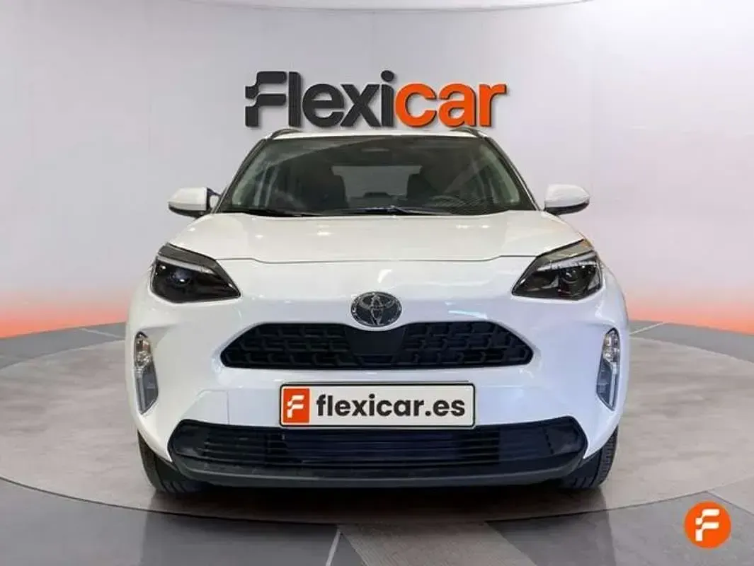 Nuevo Toyota Yaris Cross Active 131 CV (96 kW) 2026 Blanco SUV