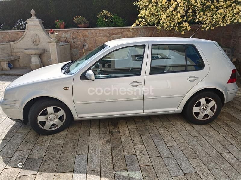 Usado VW Golf III Highline 100 CV (73 kW) 1998 Gris / plata Berlina