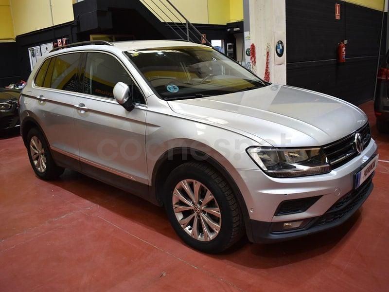 Usado VW Tiguan Advance 150 HP (110 kW) 2018 Cinzento SUV