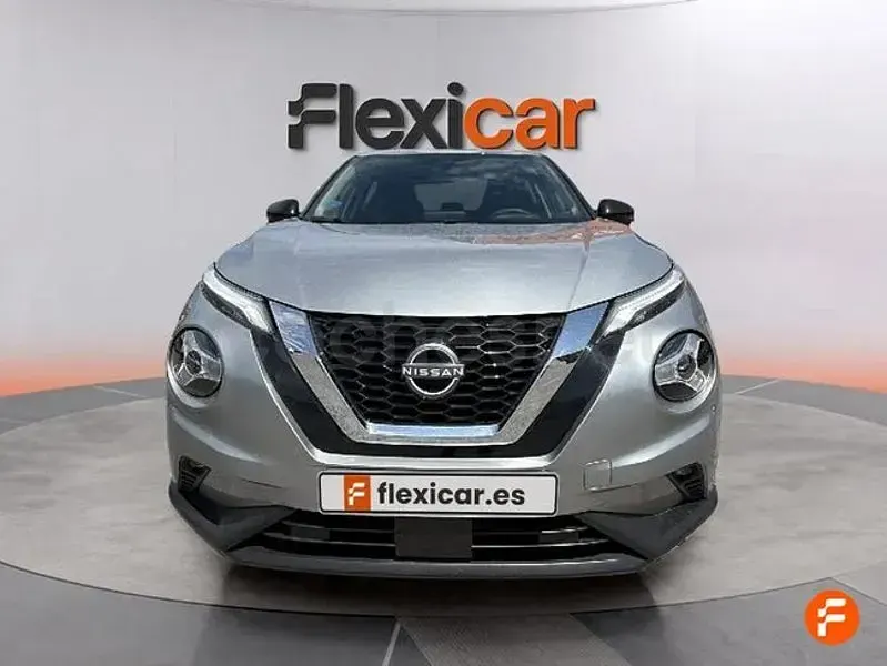 Usado Nissan Juke Acenta 114 CV (83 kW) 2024 Gris / plata SUV