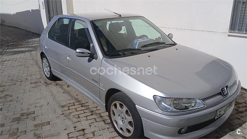 Gris / plata Usado 2000 Peugeot 306 Berlina | 1500 € (Buen precio) - Imagen 1/2