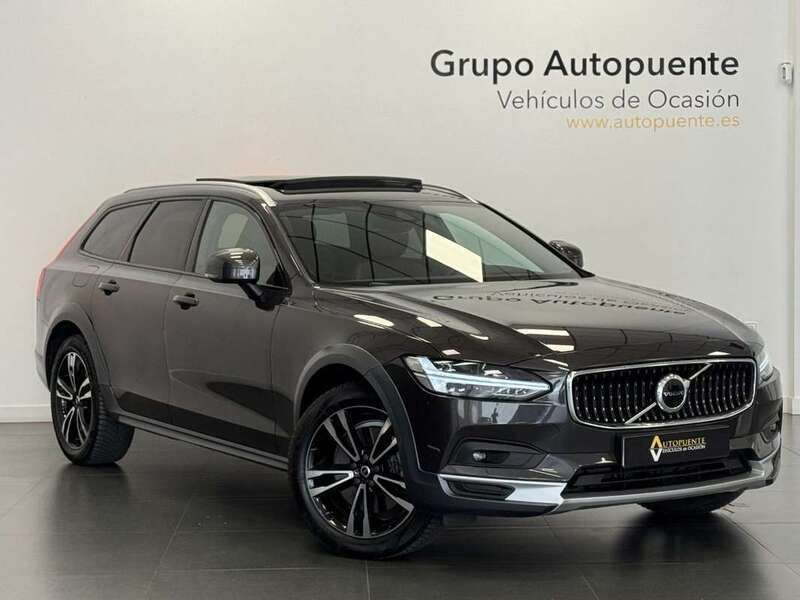 Usado 2021 Volvo V90 Familiar | 29.990 € - Imagen 1/4
