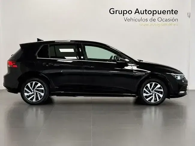 Usado VW Golf VIII 204 CV (150 kW) 2023 Negro Berlina