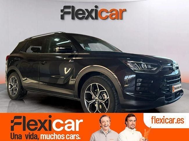 Negro Usado 2019 Ssangyong (KGM) Korando SUV | 16.490 € (Precio justo) - Imagen 1/4