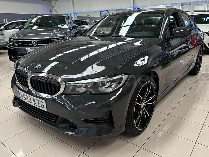 Usado BMW 318 150 CV (110 kW) 2019 Gris / plata Berlina