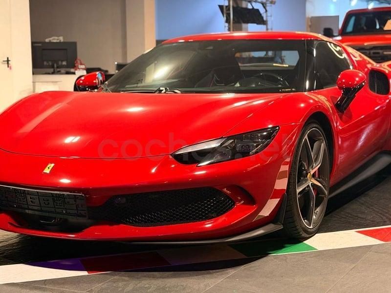 Brugt Ferrari 296 830 HK (610 kW) 2024 Rød Coupe