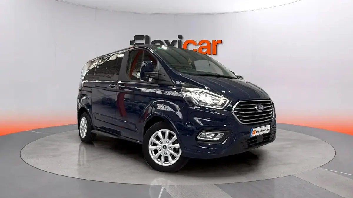 Usado Ford Tourneo Custom Titanium 150 CV (110 kW) 2021 Van
