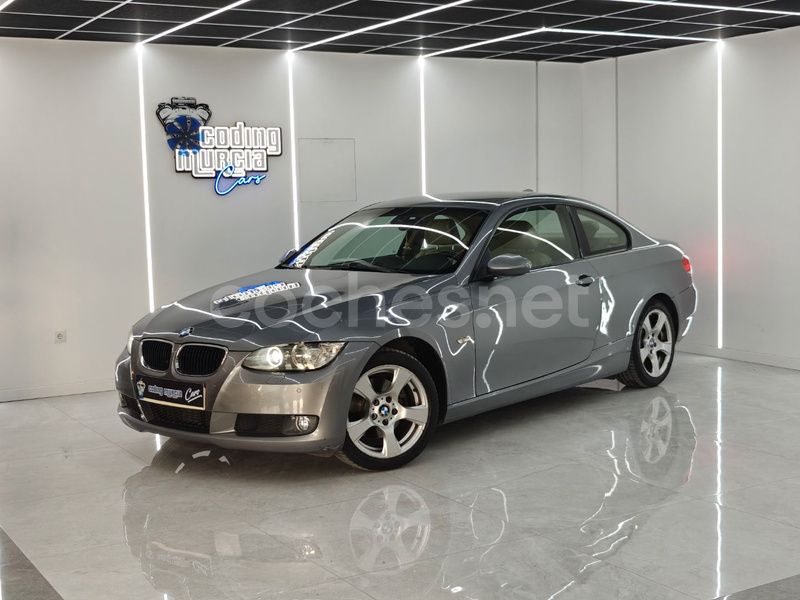 Gris / plata Usado 2007 BMW 320 Coupe | 6299 € (Caro) - Imagen 1/4