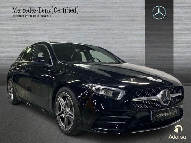Usado Mercedes A200 AMG line 150 CV (110 kW) 2022 Negro noche Berlina