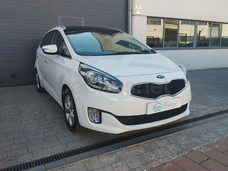 Usado Kia Carens 141 CV (103 kW) 2016 Blanco Monovolumen