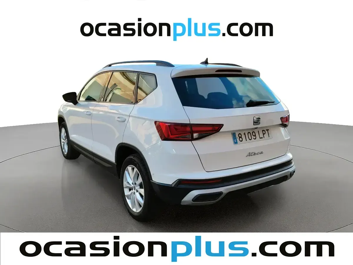 Usado Seat Ateca Style 150 CV (110 kW) 2021 Blanco SUV