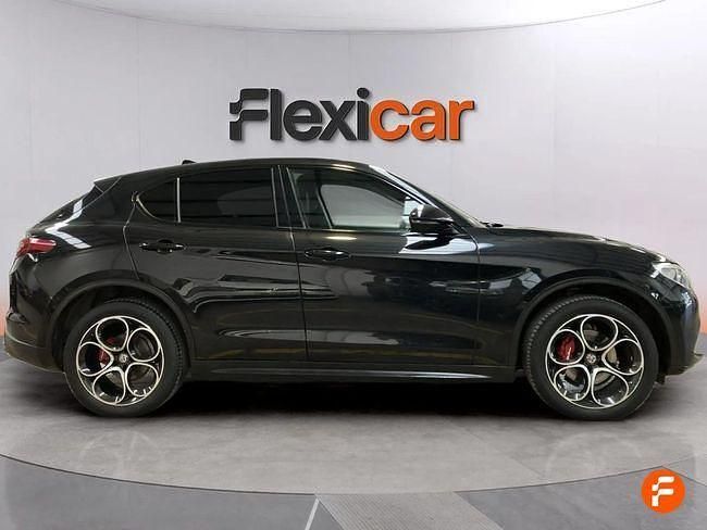 Usado Alfa Romeo Stelvio Executive 210 CV (154 kW) 2019 Negro SUV
