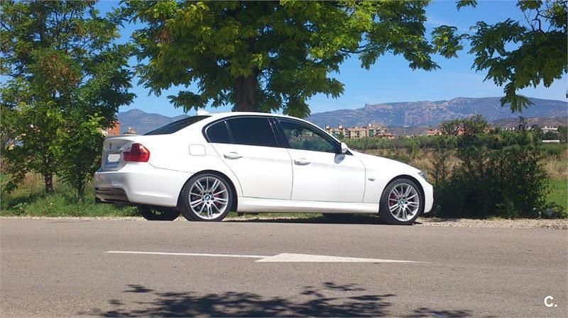 Usado BMW 320 150 CV (110 kW) 2008 Blanco Berlina