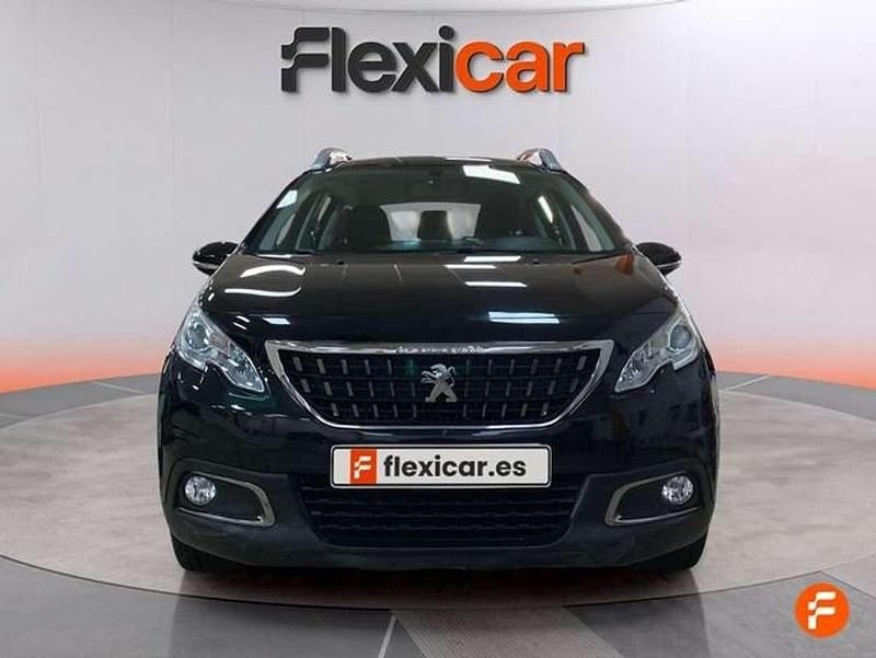 Usado Peugeot 2008 Style 110 CV (80 kW) 2017 Negro SUV