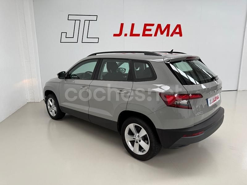 Usado Skoda Karoq Ambition 115 CV (84 kW) 2020 Beige SUV