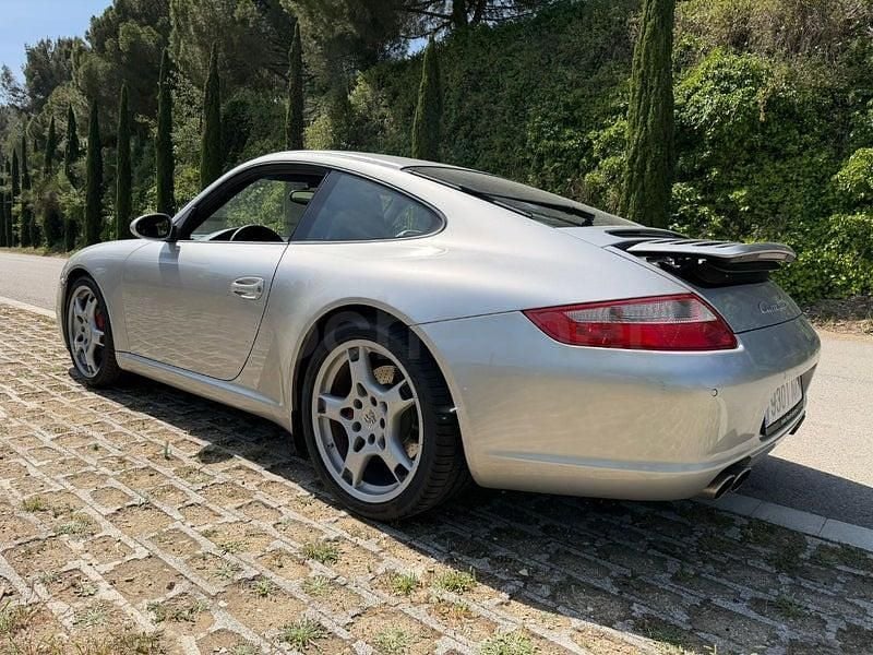 Usado Porsche 911 Carrera S 355 CV (261 kW) 2005 Gris / plata Coupe