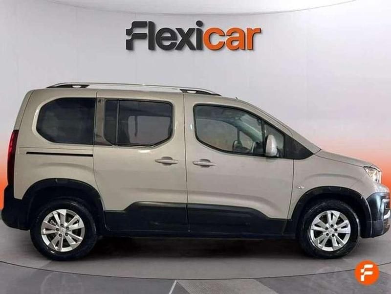 Usado Peugeot Rifter Active 131 CV (96 kW) 2019 Beige Monovolumen