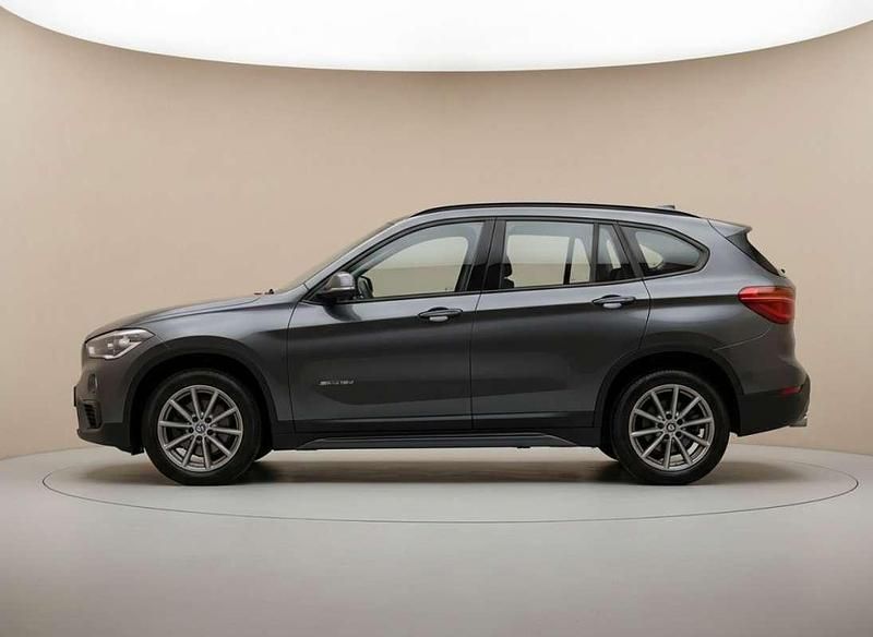 Usado BMW X1 Performance 116 HP (85 kW) 2016 Cinzento SUV